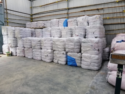 Packaging & Shipment